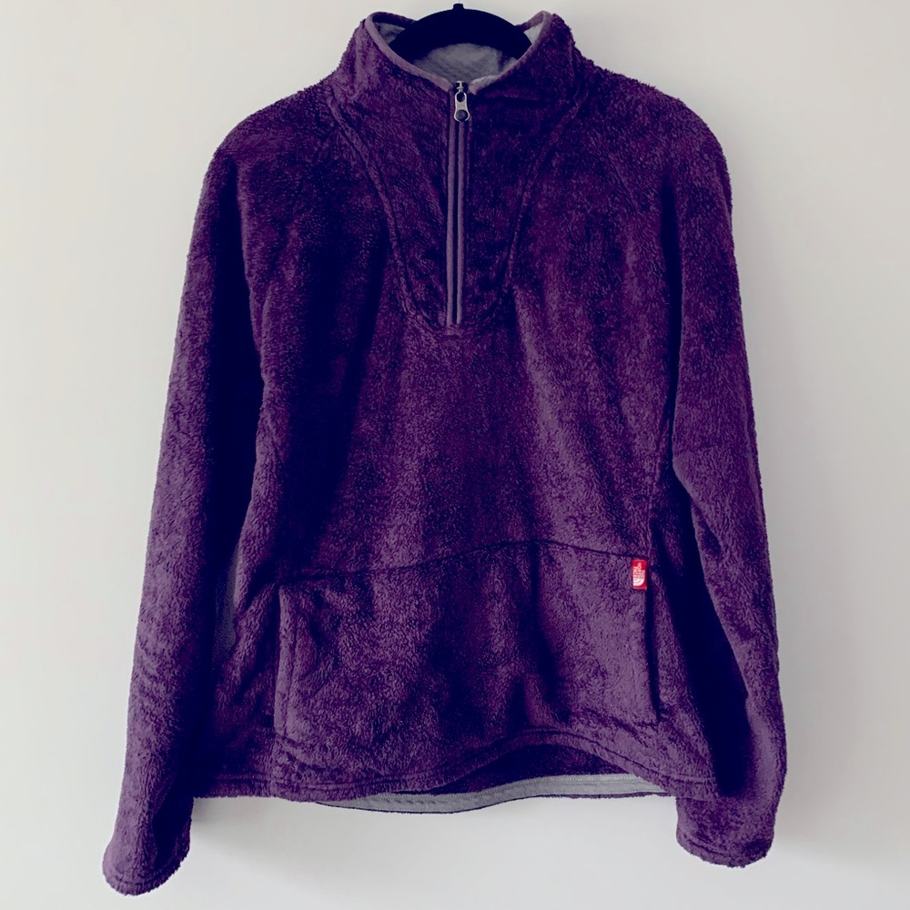 North Face Quarter Zip Long Sleeve Pullover